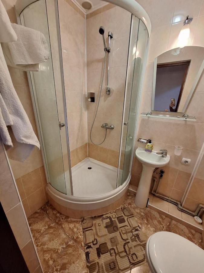 Барселона Hotel Mizikevycha Exterior foto