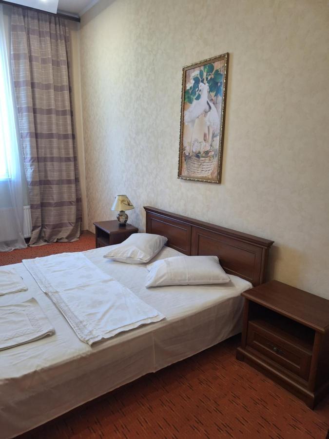 Барселона Hotel Mizikevycha Exterior foto
