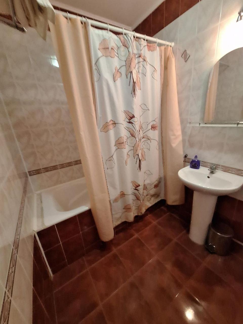 Барселона Hotel Mizikevycha Exterior foto
